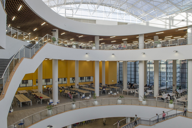 Actiu´s furniture at the the new library in Addis Ababa, Ethiopia. Photo courtesy of Actiu.