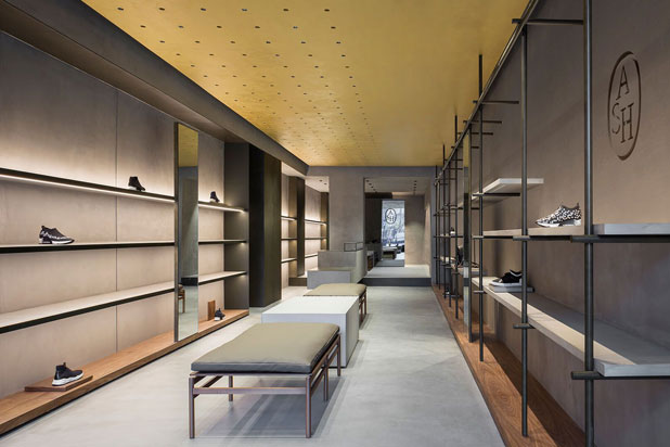 ASH shop designed by Francesc Rifé in London, UK. Photo by David Zarzoso, courtesy of Arkoslight.