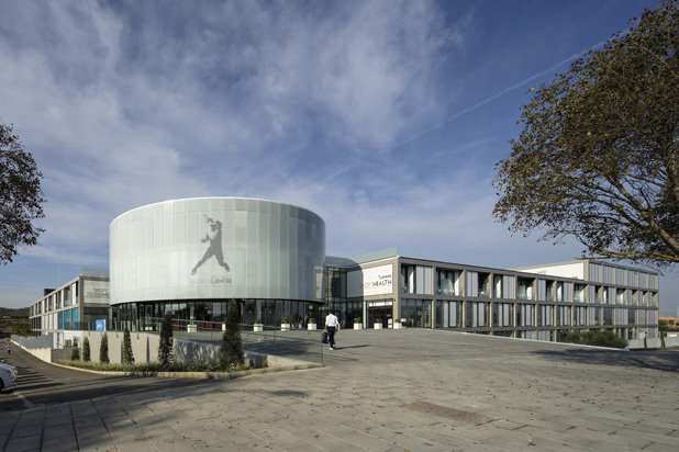 Материал Dekton в здании Теннисной Академии Надаля (Майорка, Испания)