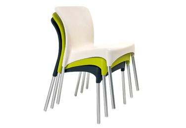 Silla apilable Hey, de asiento en polipropileno y patas de aluminio