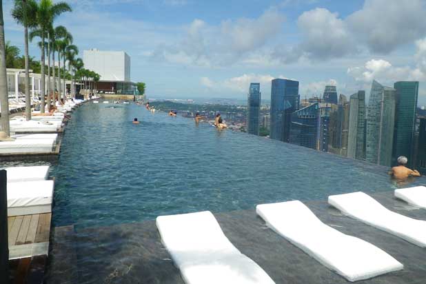 Mobiliario de Gandiablasco en el hotel Marina Bay de Singapur. Foto cortesía de Gandía Blasco Group.