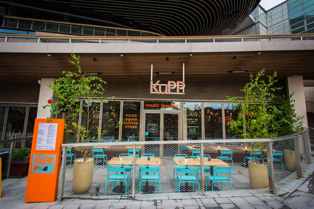 Mobiliario de iSiMAR en el restaurante KuPP de Londres (Reino Unido). Foto de iSiMAR