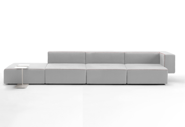 Sofá modular Step diseñado por Vincent Van Duysen