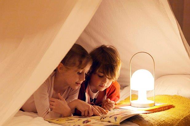 FOLLOWME lamp with kids