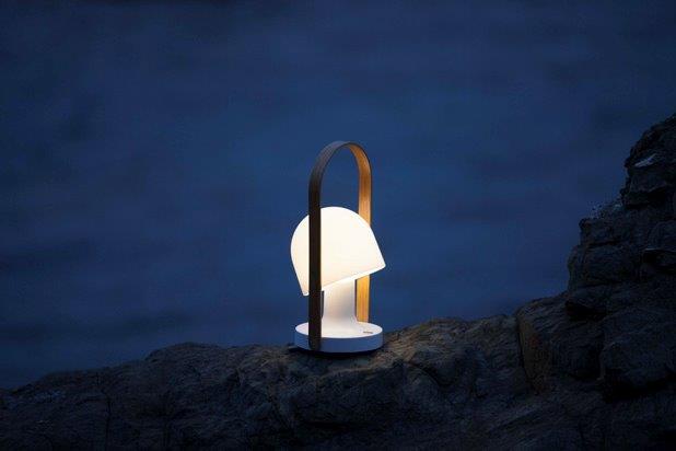 Lámpara FOLLOWME diseñada por Inma Bermúdez