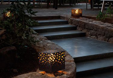 Luminarias de exteriores AMS, diseñadas por David Abad