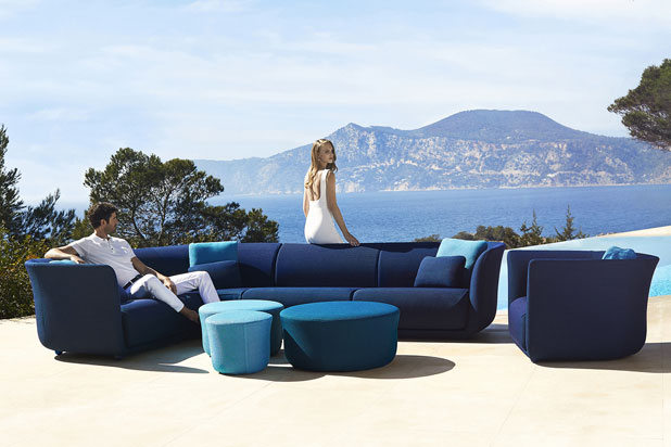 SUAVE collection designed by Marcel Wanders for Vondom. Photo courtesy of Vondom