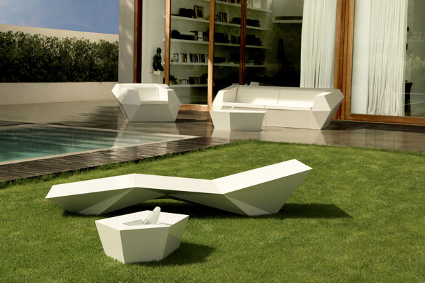 FAZ collection designed by Ramón Esteve for Vondom. Photo courtesy of Vondom.