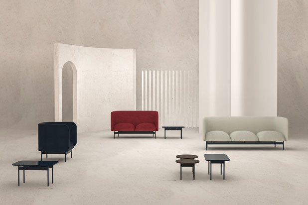 SPLIT chairs collection designed by Venture for Mobboli. Photo courtesy of Mobboli. SPLIT chairs collection designed by Venture for Mobboli. Photo courtesy of Mobboli.