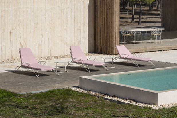 MITJORN sun loungers designed by Ramón Esteve for iSiMAR. Photo courtesy of iSiMAR.