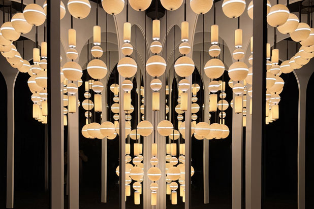 CASCADE lights collection designed by Lee Broom for Lladró. Photo courtesy of Lladró.